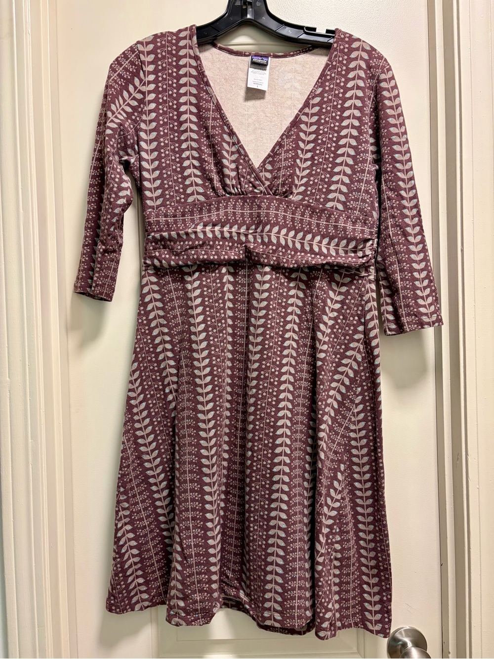 Patagonia 3/4 Sleeve Cotton Margot Dress — Mauve Botanical Print / Women’s Large